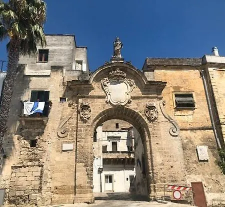 Ambrosia 3* أوريا